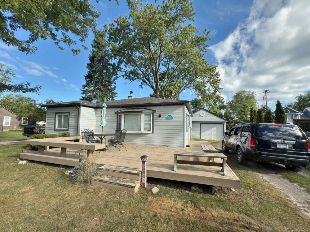 7525 Elmwood Road Worth Township, MI 48450