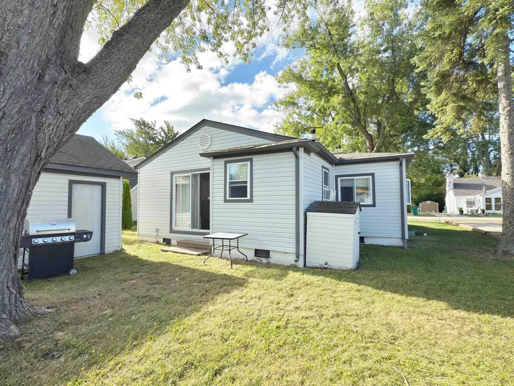 7525 Elmwood Road Worth Township, MI 48450