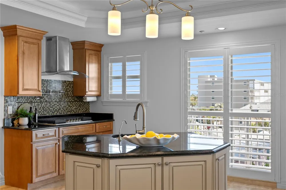 19730 GULF BOULEVARD #400 Indian Rocks Beach, FL 33785