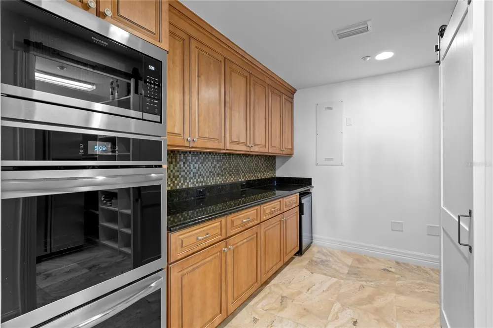 19730 GULF BOULEVARD #400 Indian Rocks Beach, FL 33785