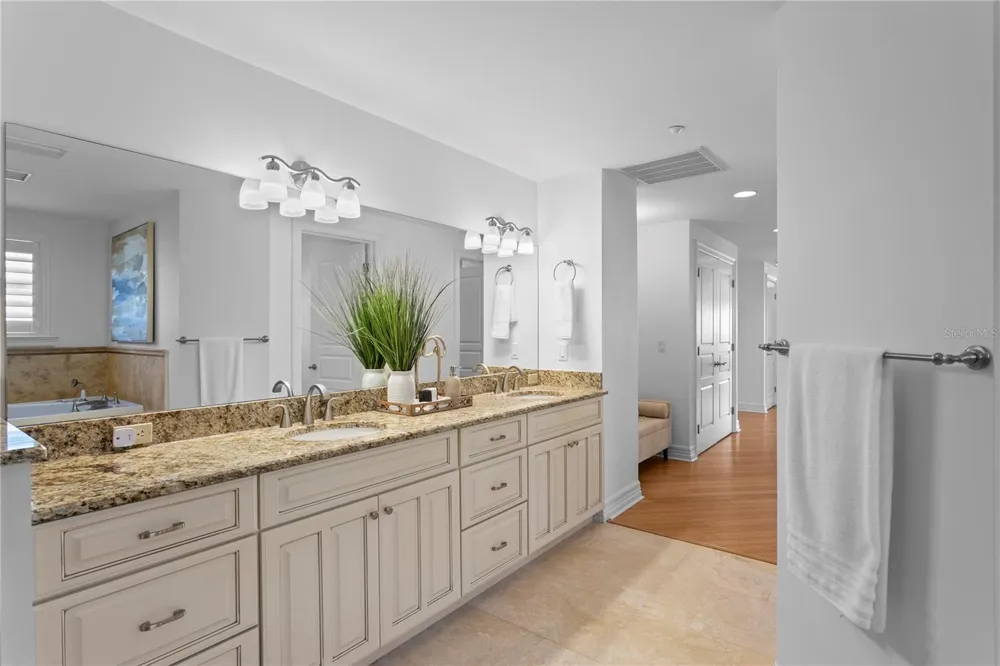 19730 GULF BOULEVARD #400 Indian Rocks Beach, FL 33785