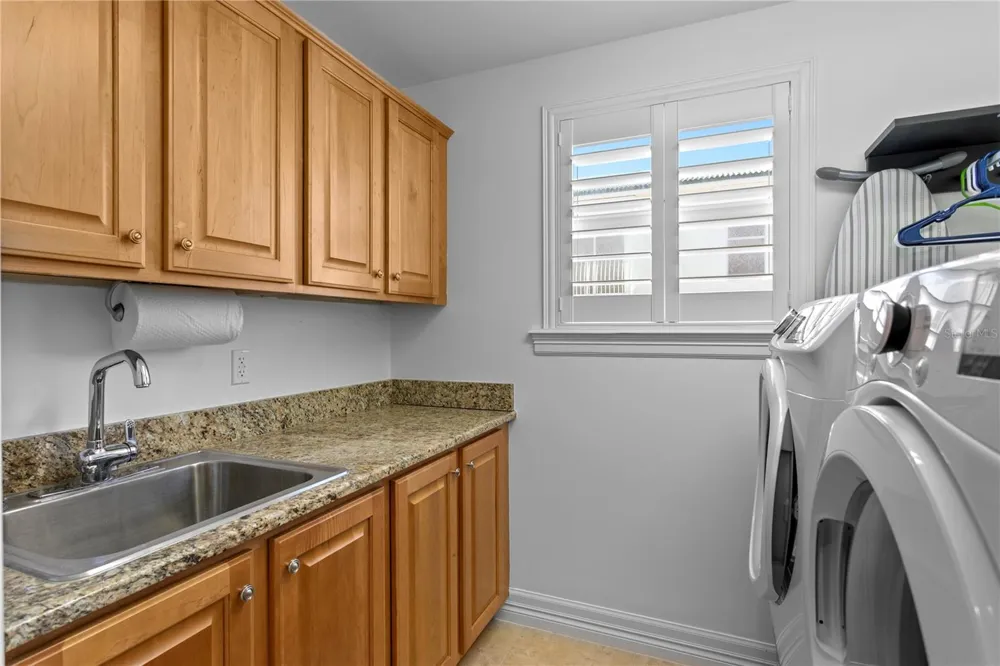 19730 GULF BOULEVARD #400 Indian Rocks Beach, FL 33785