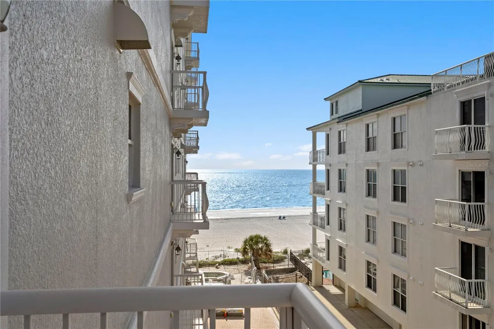 19730 GULF BOULEVARD #400 Indian Rocks Beach, FL 33785