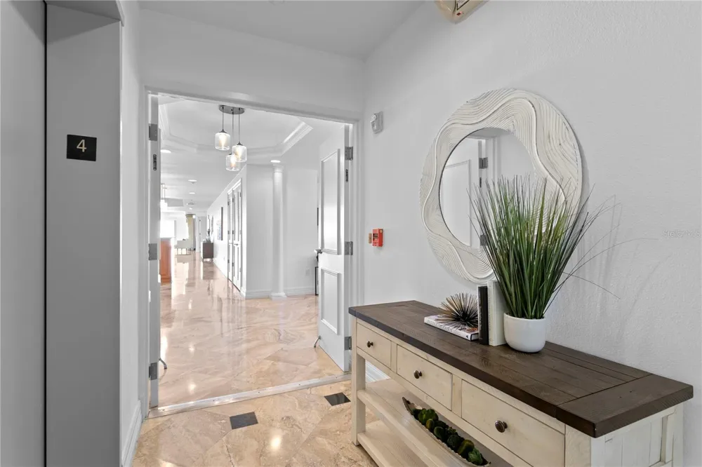 19730 GULF BOULEVARD #400 Indian Rocks Beach, FL 33785