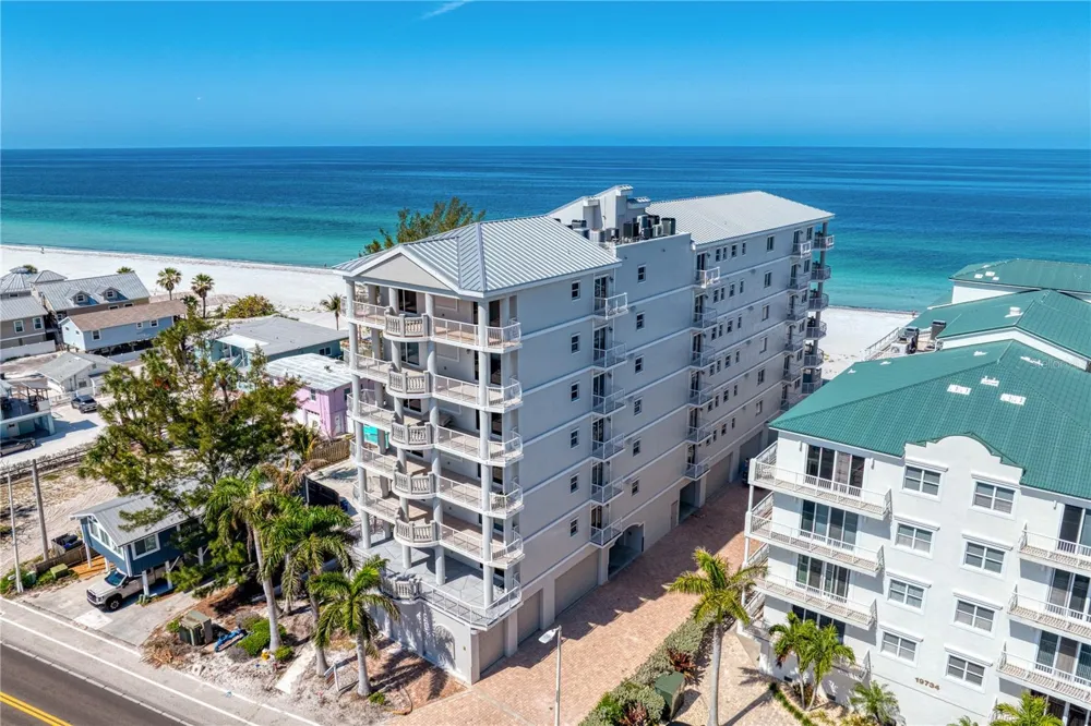 19730 GULF BOULEVARD #400 Indian Rocks Beach, FL 33785