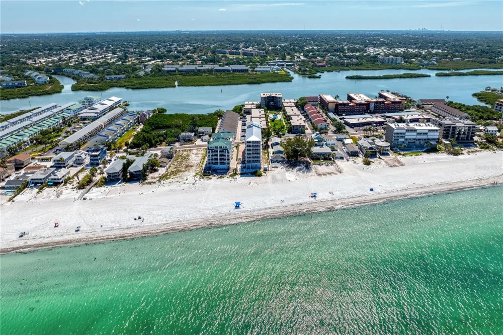 19730 GULF BOULEVARD #400 Indian Rocks Beach, FL 33785