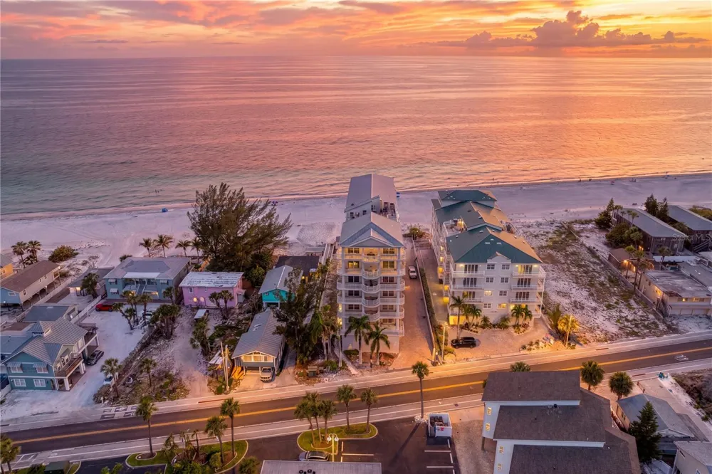19730 GULF BOULEVARD #400 Indian Rocks Beach, FL 33785