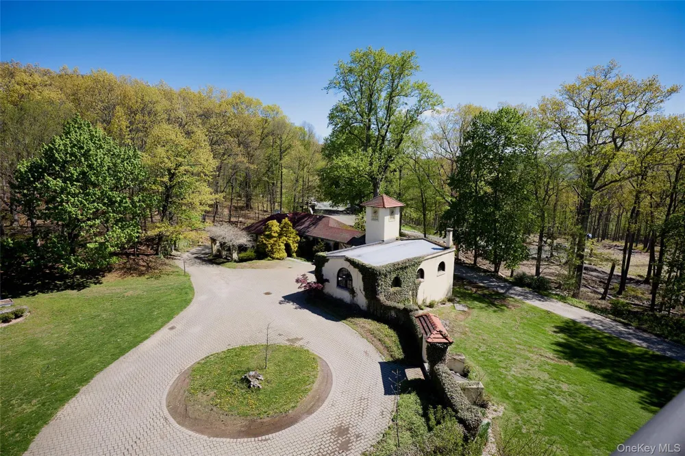 14 Castleton Drive Highland Mills, NY 10930