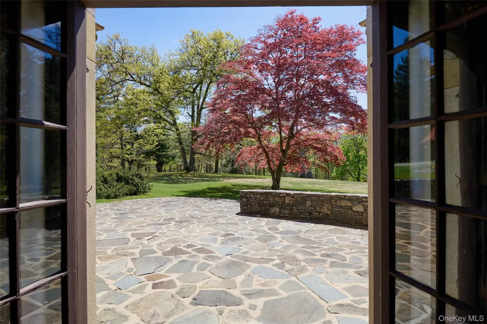 14 Castleton Drive Highland Mills, NY 10930