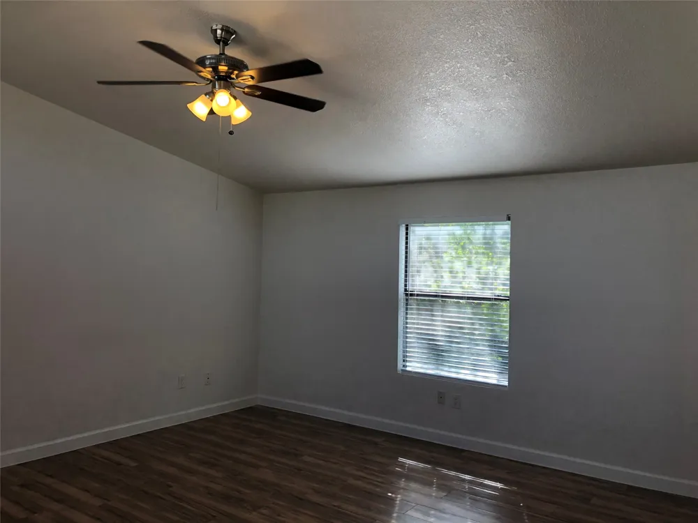 701 W Sycamore Street #304 Denton, TX 76201