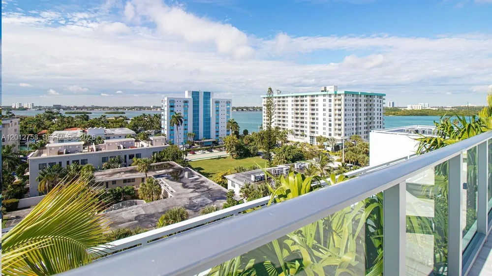 1133 102nd St #504 Bay Harbor Islands, FL 33154