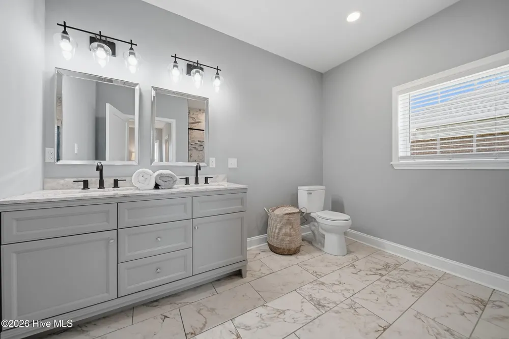 418 Huntington Woods Drive Lenoir, NC 28645