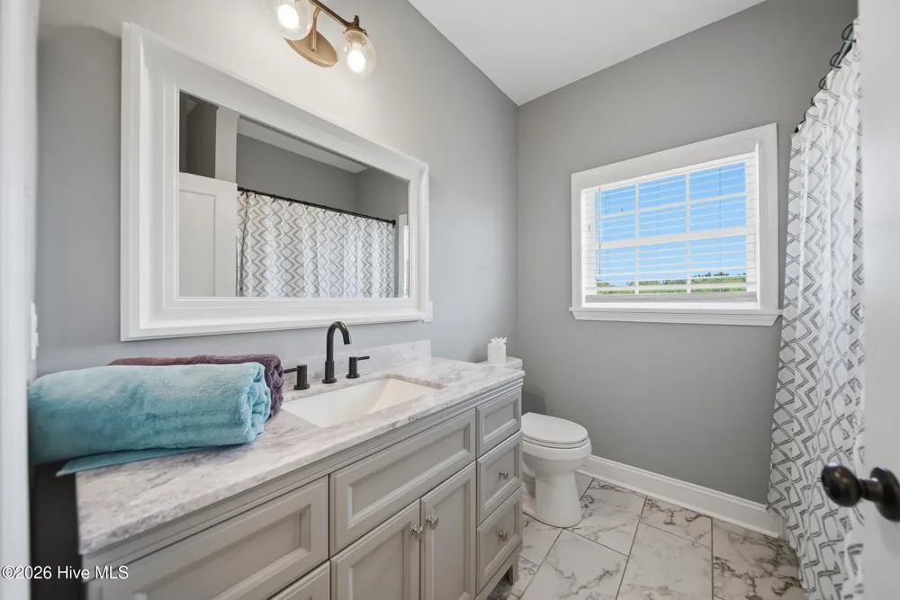 418 Huntington Woods Drive Lenoir, NC 28645