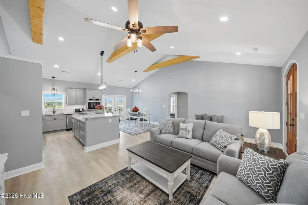418 Huntington Woods Drive Lenoir, NC 28645