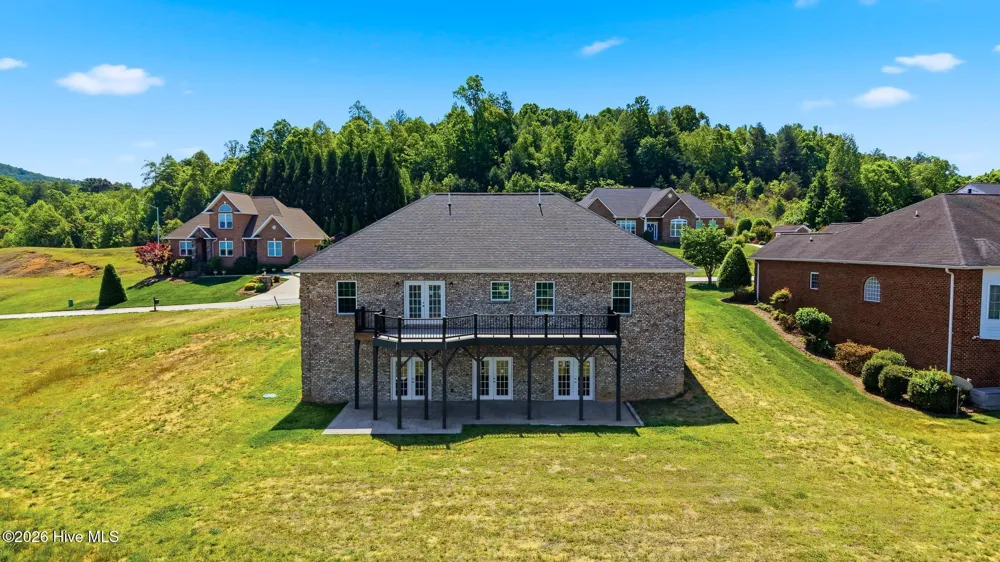 418 Huntington Woods Drive Lenoir, NC 28645
