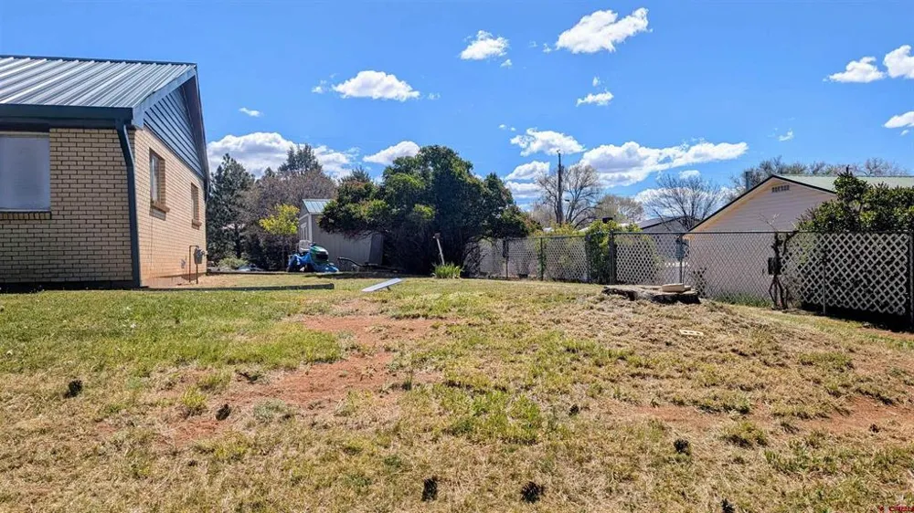 223 W 8Th Street Dove Creek, CO 81324