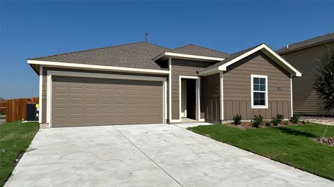 1208 Breezy Oak Drive