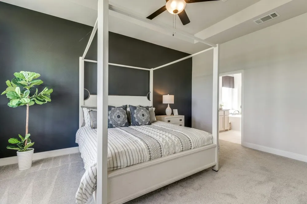 6704 Bassett Lane Mesquite, TX 75126