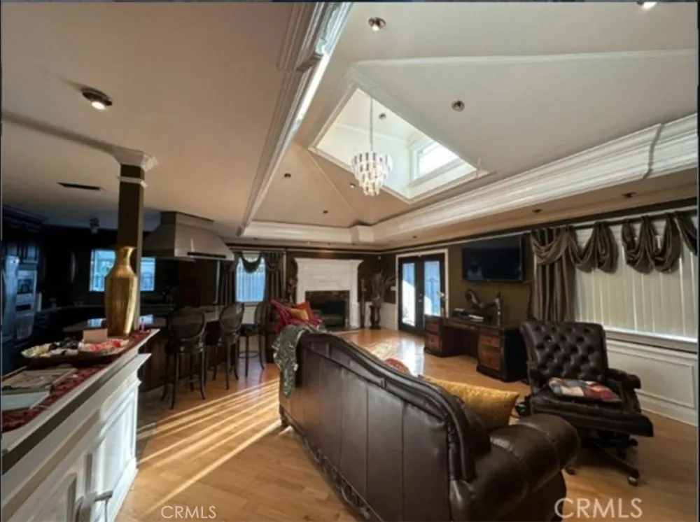 48 Jeanette Way Watsonville, CA 95076