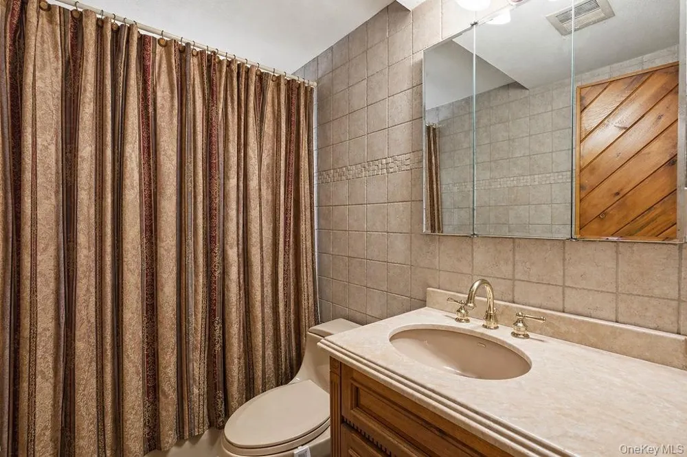 78-06 160th Avenue Howard Beach, NY 11414