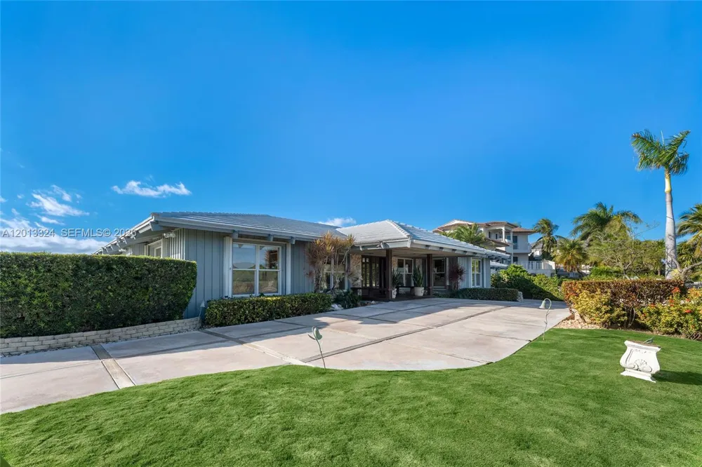 720 Lugo Ave Coral Gables, FL 33156