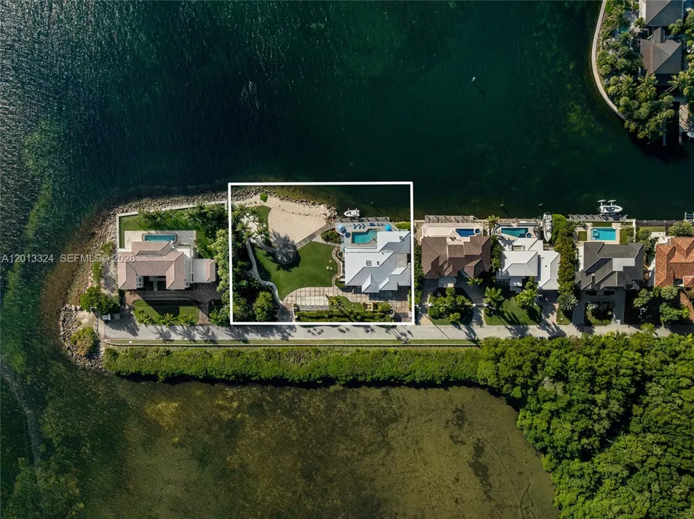 720 Lugo Ave Coral Gables, FL 33156