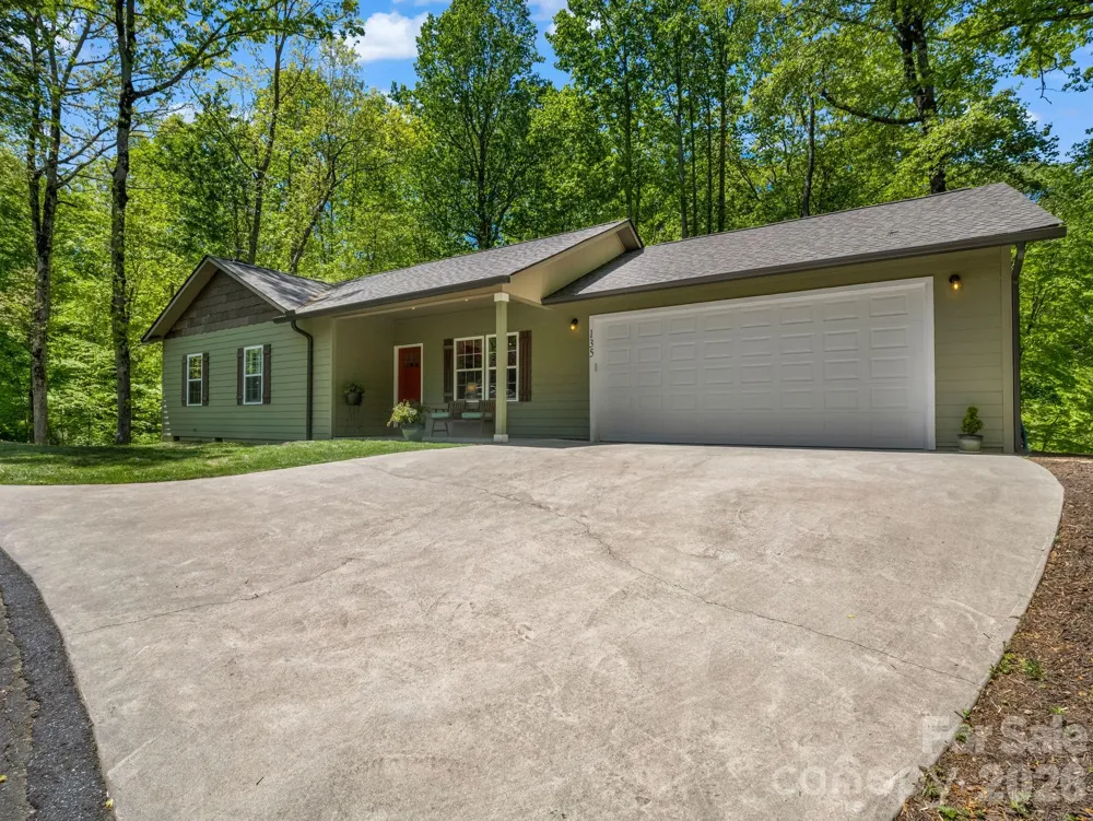 135 Half Moon Lane Brevard, NC 28712