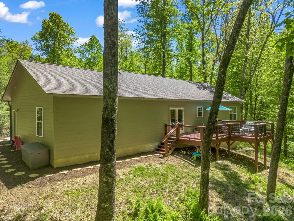 135 Half Moon Lane Brevard, NC 28712