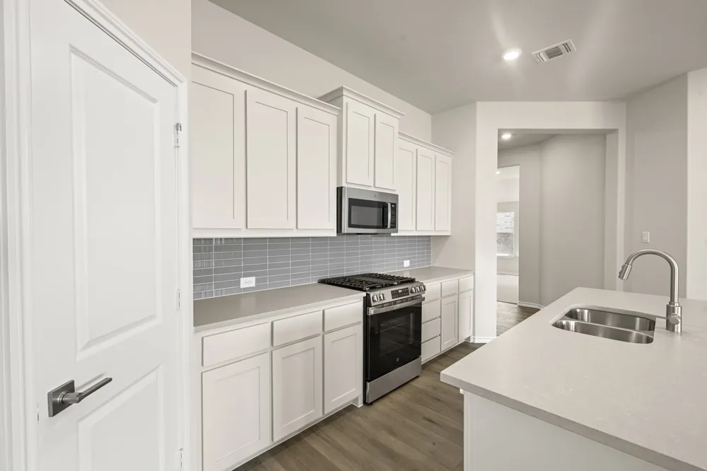 1104 Birchwood Drive Crowley, TX 76036