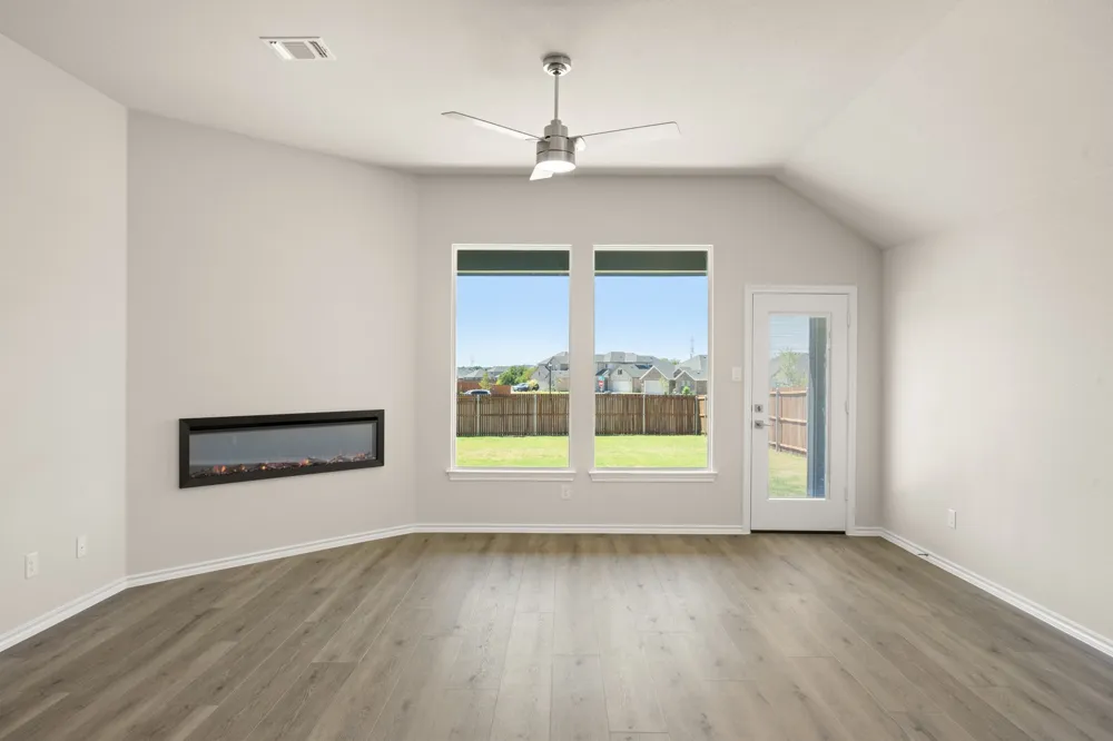 1104 Birchwood Drive Crowley, TX 76036