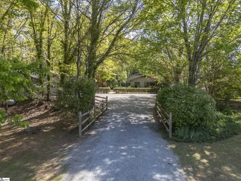 176 Fox Run Lane