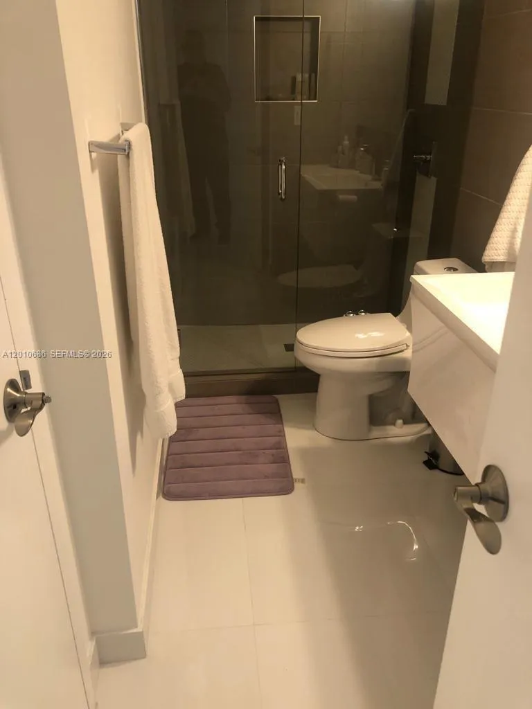 2030 S Ocean Dr #1706 Hallandale Beach, FL 33009