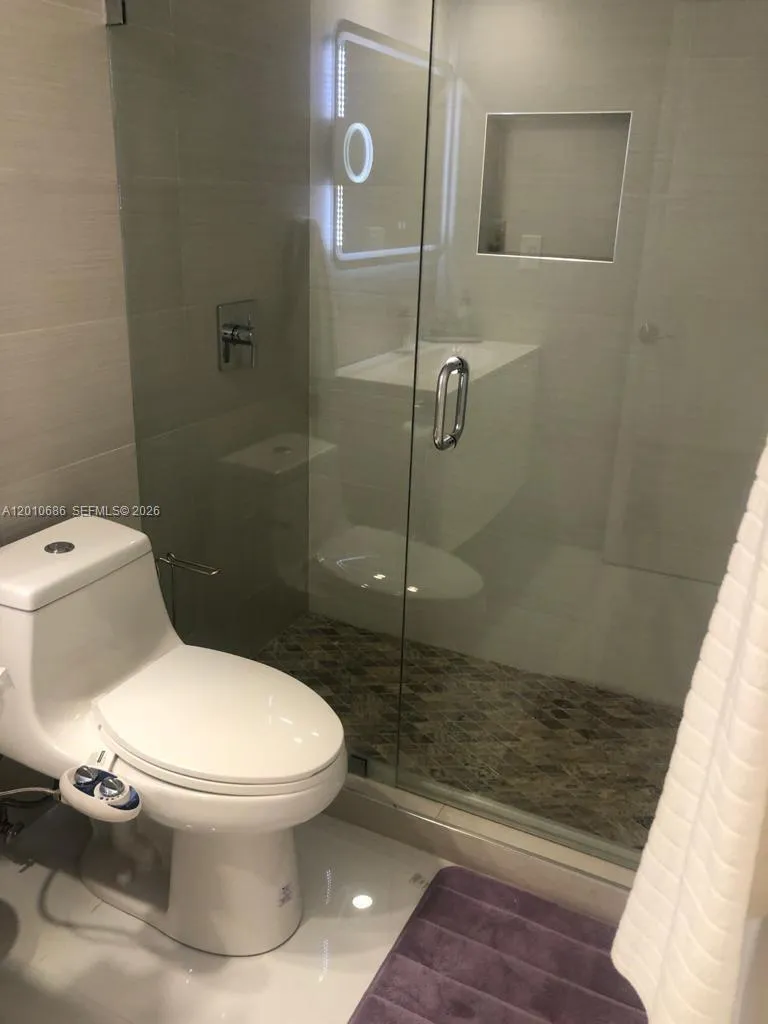 2030 S Ocean Dr #1706 Hallandale Beach, FL 33009