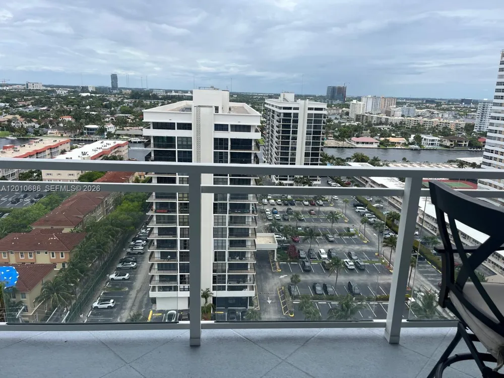 2030 S Ocean Dr #1706 Hallandale Beach, FL 33009