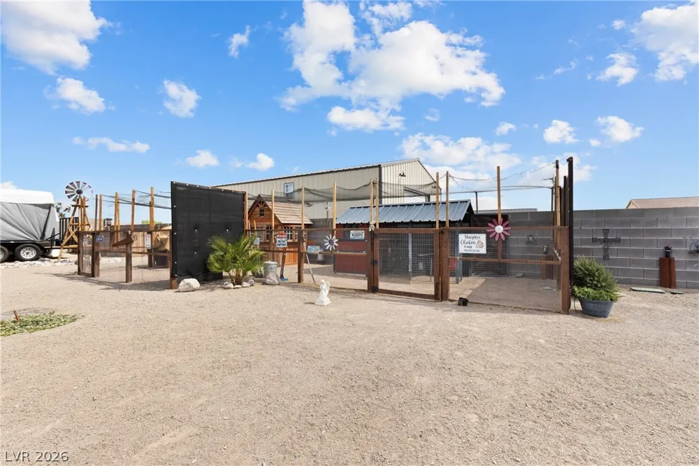 1583 Mazuma Court Logandale, NV 89021