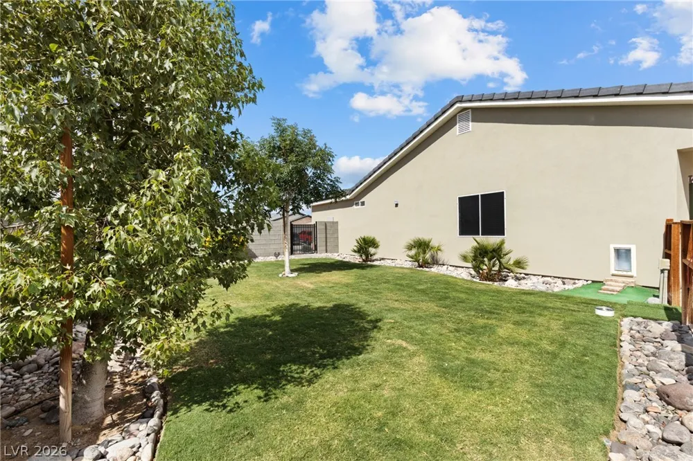 1583 Mazuma Court Logandale, NV 89021