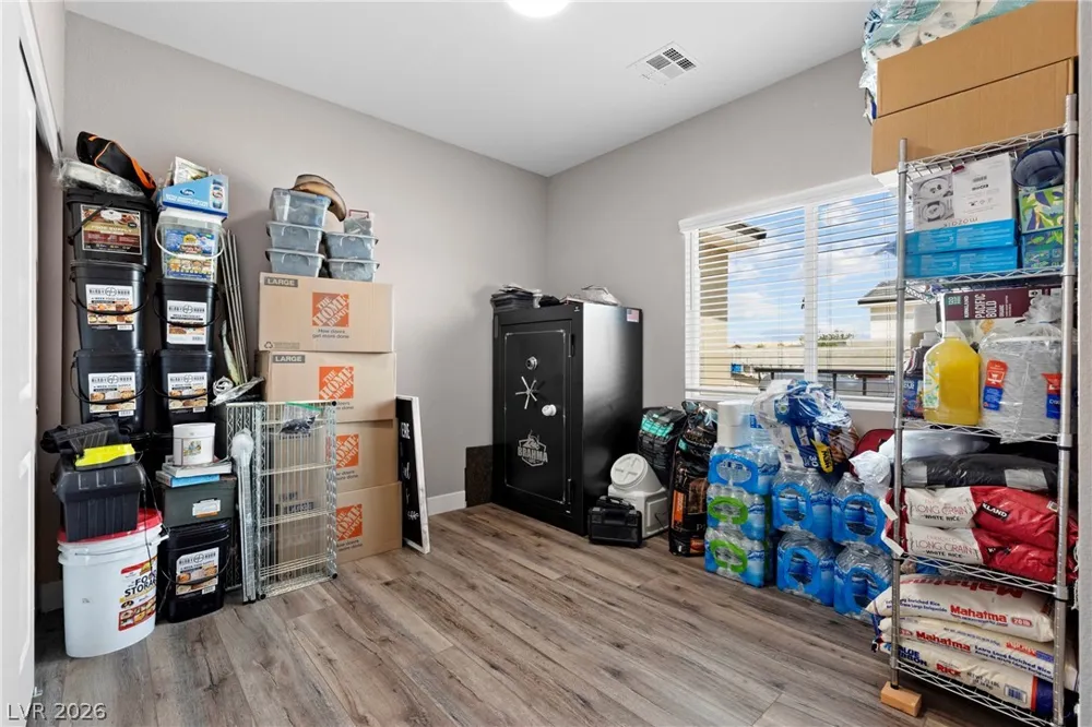 1583 Mazuma Court Logandale, NV 89021