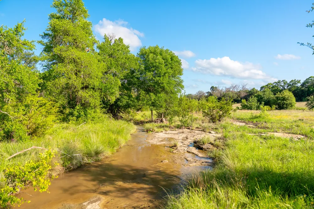 5950 Moccasin Bend Road Gatesville, TX 76528