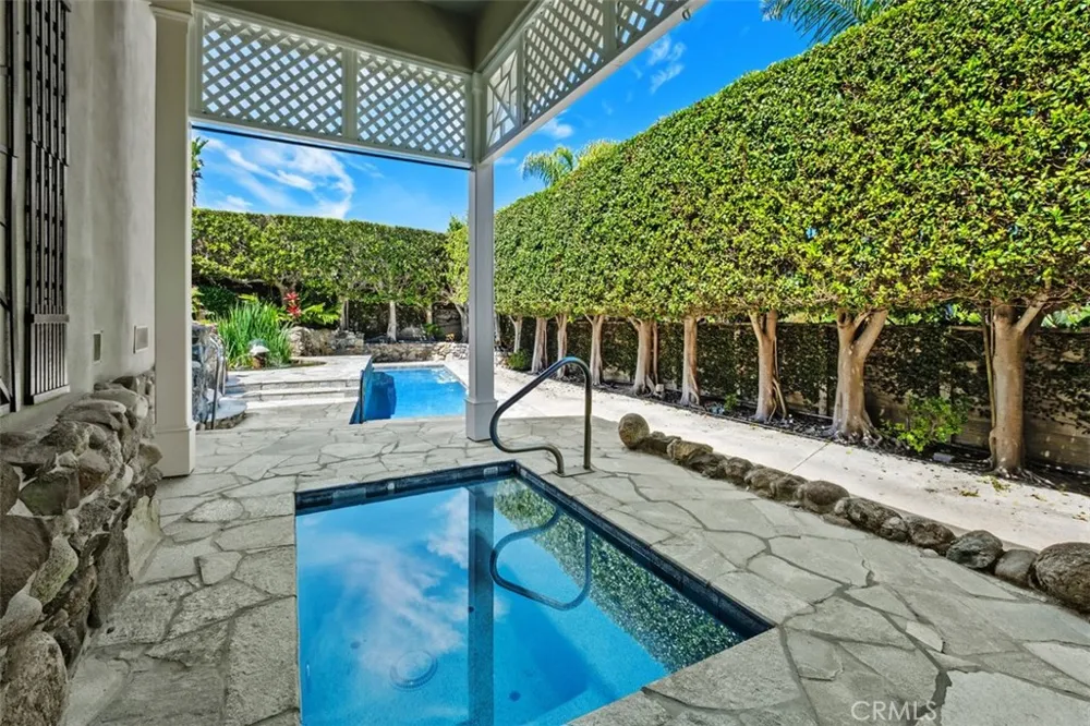 616 Cuprien Way Laguna Beach, CA 92651