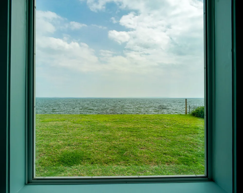 736 W Lakecrest Drive Bluffton, TX 78607