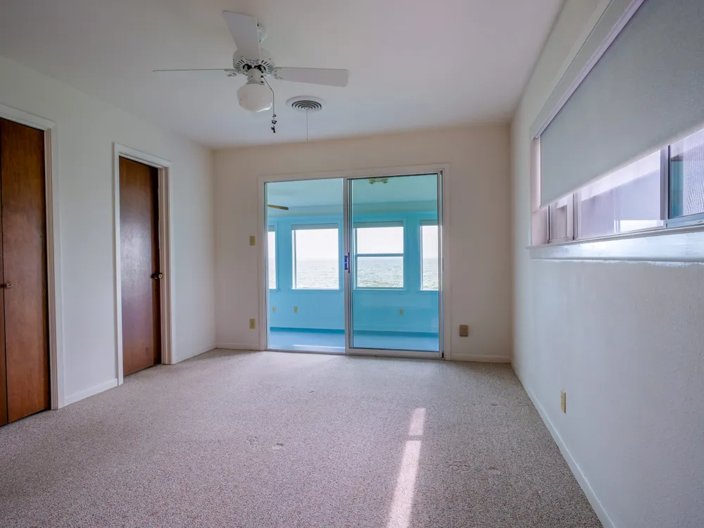 736 W Lakecrest Drive Bluffton, TX 78607