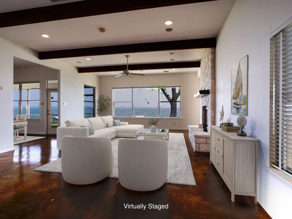 736 W Lakecrest Drive Bluffton, TX 78607