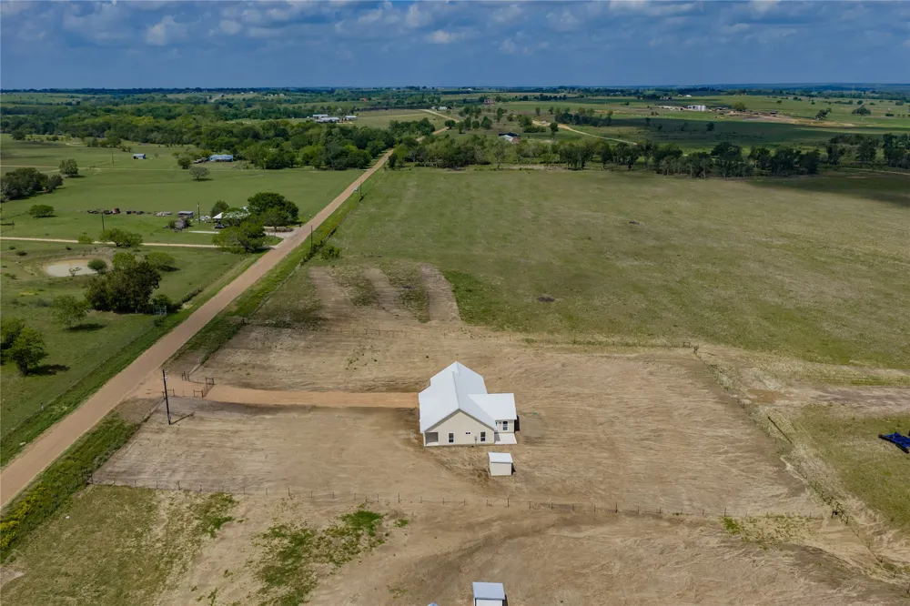 9345 Hajovsky Road La Grange, TX 78945