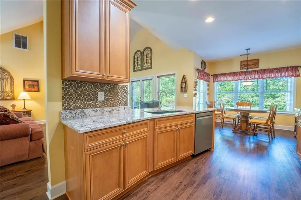 190 Towerview Circle Mount Airy, GA 30563