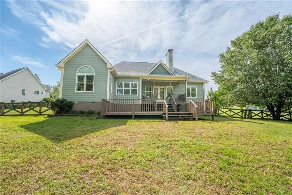 190 Towerview Circle Mount Airy, GA 30563