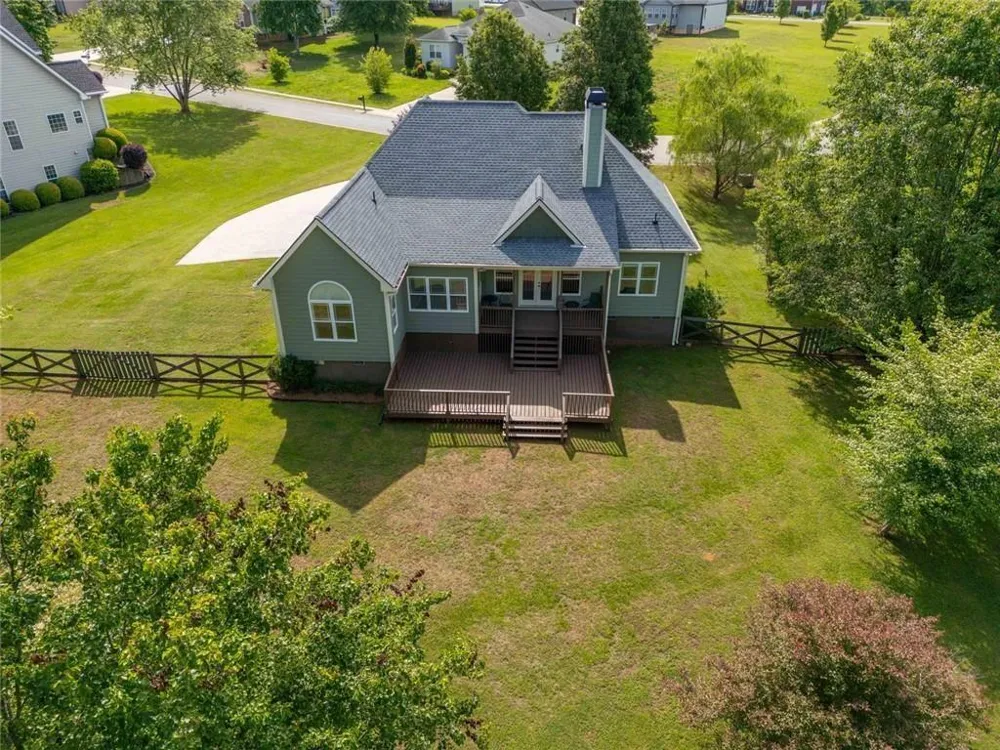 190 Towerview Circle Mount Airy, GA 30563