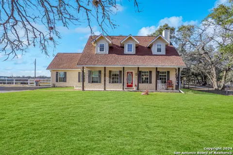 1561 COUNTY ROAD 320