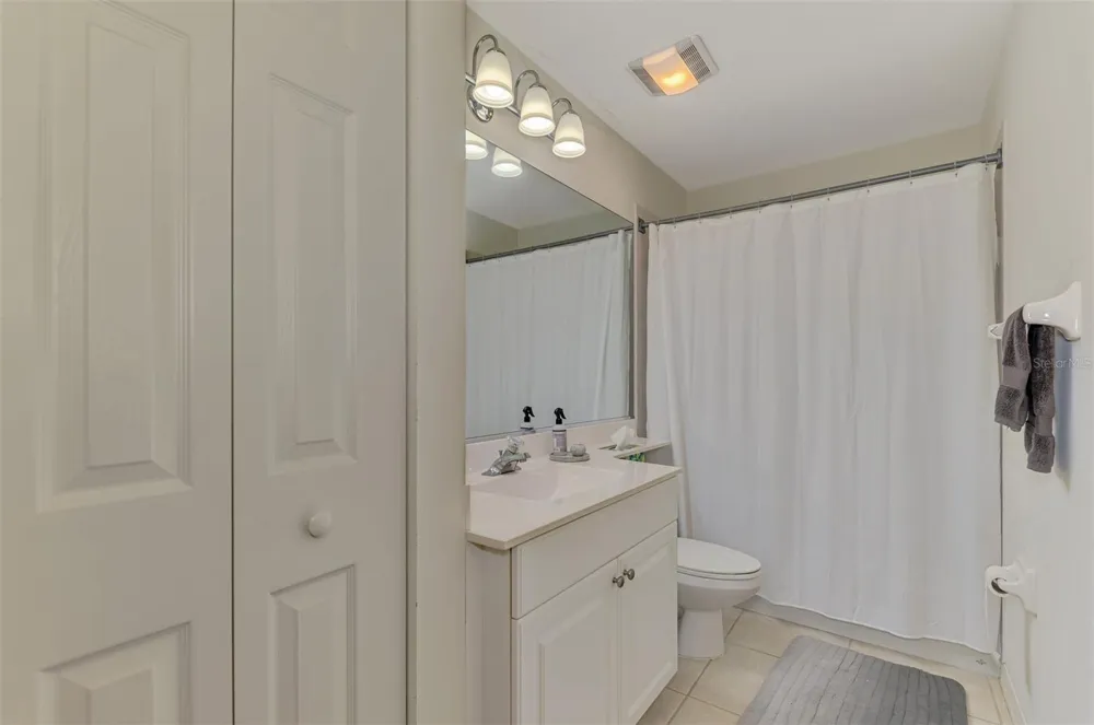 900 ADDINGTON COURT #203 Venice, FL 34293