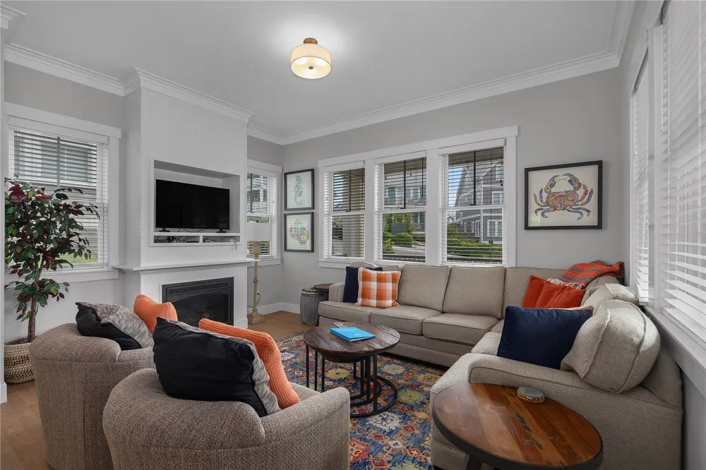 114 Horizon Street Pacific Beach, WA 98571