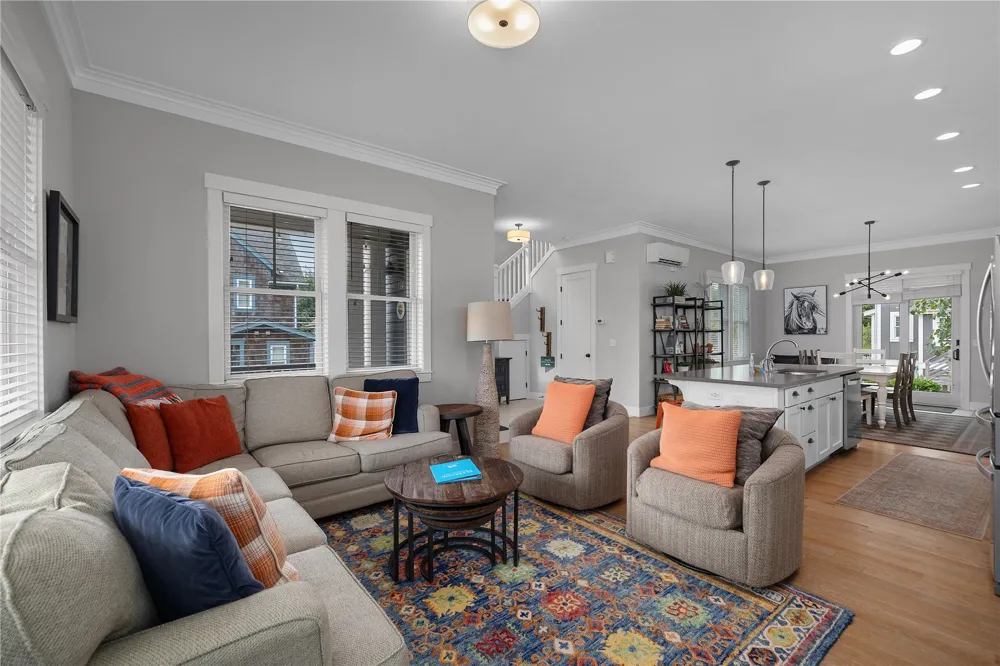 114 Horizon Street Pacific Beach, WA 98571
